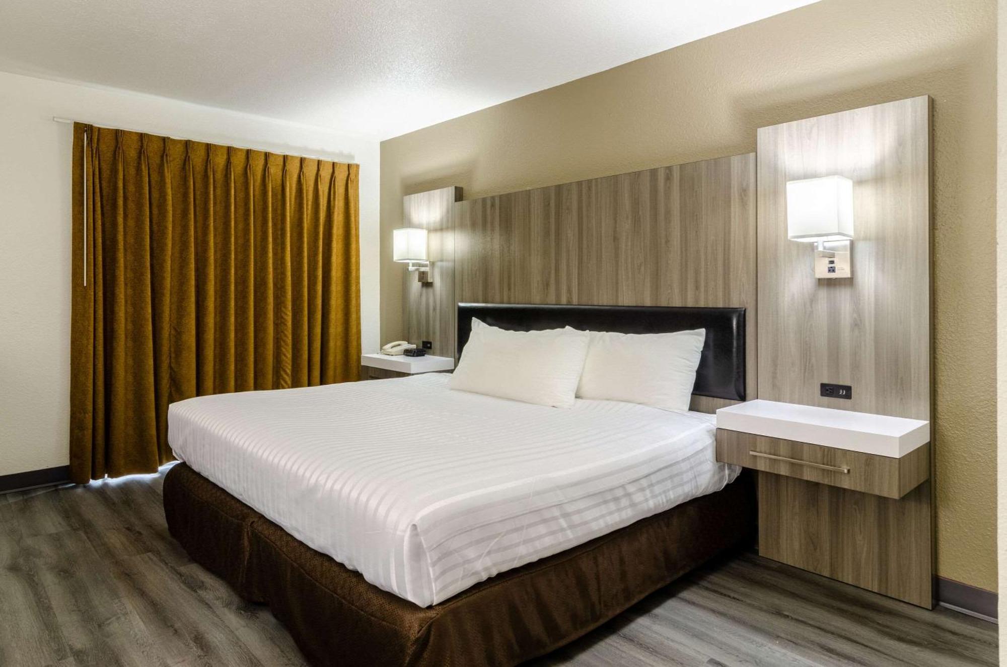 Rodeway Inn Enumclaw Mount Rainier-Crystal Mountain Area Экстерьер фото