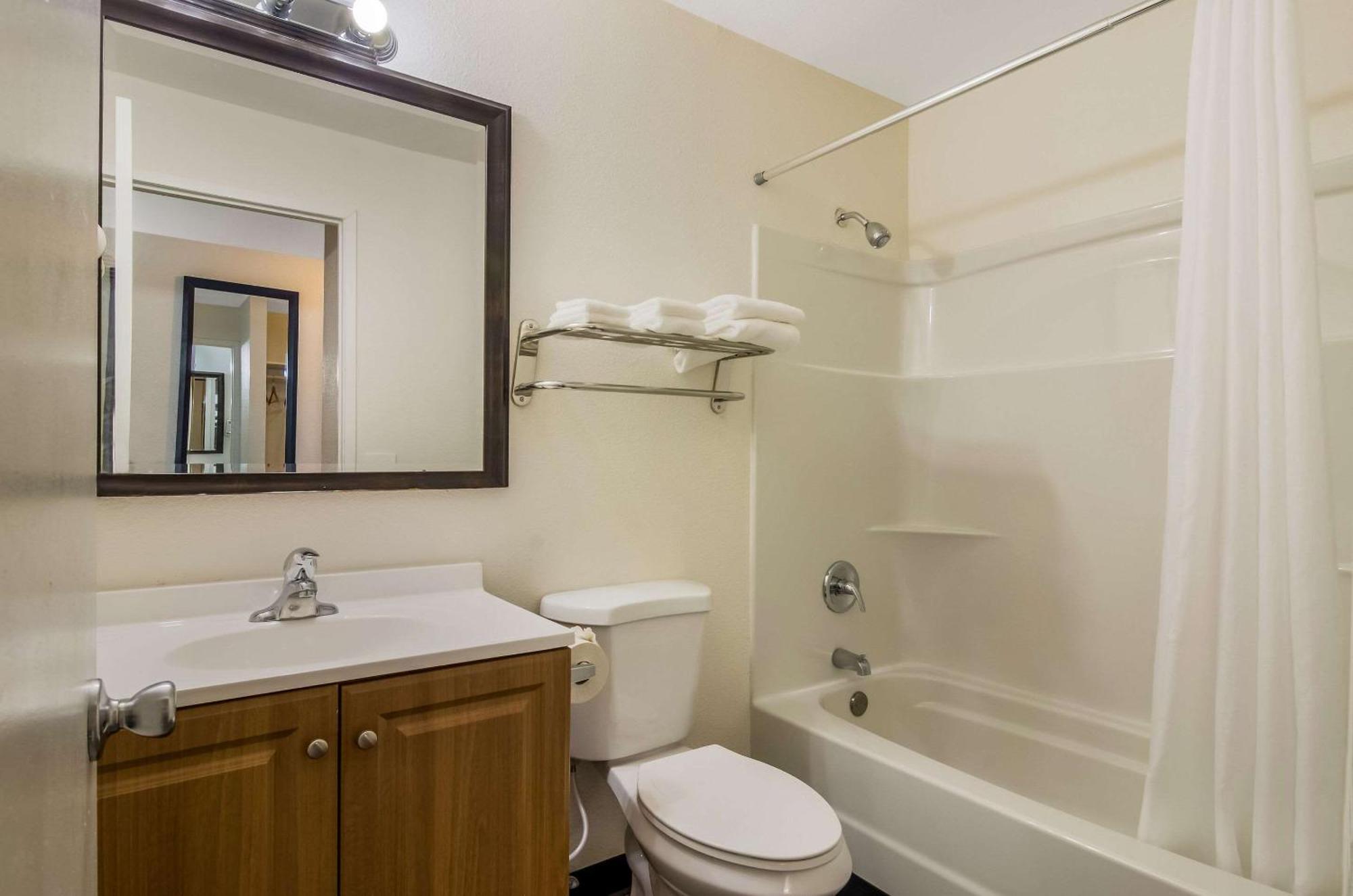 Rodeway Inn Enumclaw Mount Rainier-Crystal Mountain Area Экстерьер фото